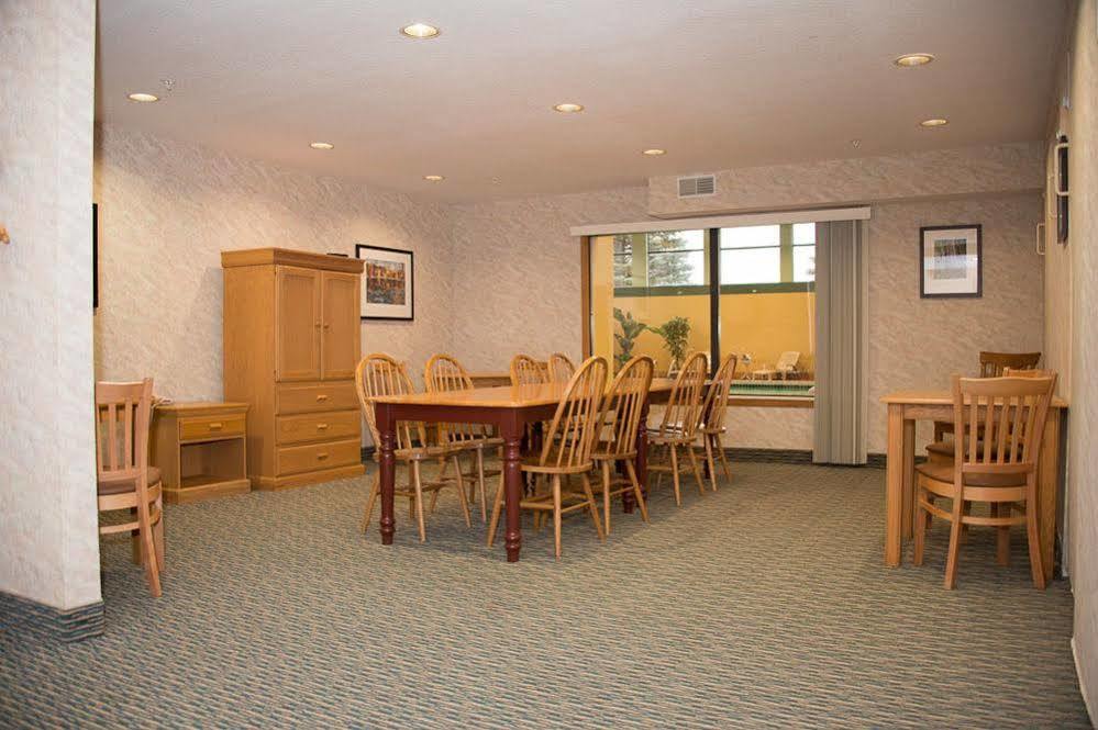 All Seasons Resort Kalkaska Exterior foto